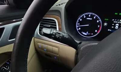 Hyundai Genesis 2016, 151155 км, за 5579.62 USD - фото 17
