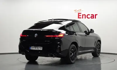 BMW X4 2023, 18612 км, за 43495.54 USD