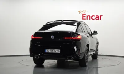 BMW X4 2023, 18612 км, за 43495.54 USD