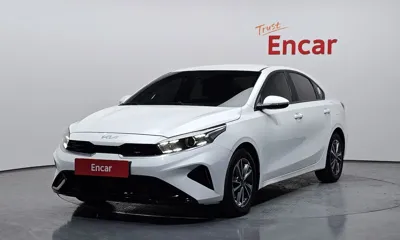 Kia K3 · 2022 год