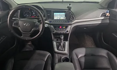 Hyundai Avante 2017, 122336 км, за 5244.85 USD - фото 7