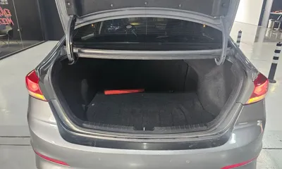 Hyundai Avante 2017, 122336 км, за 5244.85 USD - фото 20