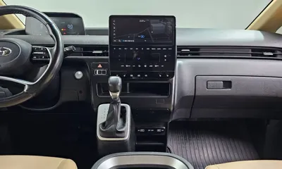 Hyundai Staria 2022, 115924 км, за 13876.23 USD - фото 19