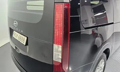 Hyundai Staria 2022, 115924 км, за 13876.23 USD - фото 23