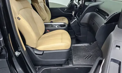 Hyundai Staria 2022, 115924 км, за 13876.23 USD - фото 26