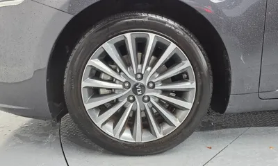Kia K7 2017, 159494 км, за 5939.87 USD