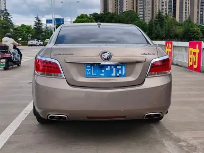 Buick LaCrosse 2011, 130000 км, за 2036.17 USD - фото 8