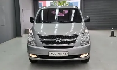 Hyundai Starex 2015, 80300 км, за 7800.82 USD