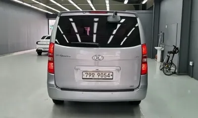 Hyundai Starex 2015, 80300 км, за 7800.82 USD