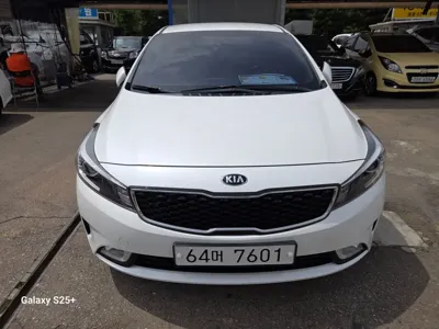 Kia K3 · 2018 год