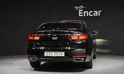 Kia K7 2019, 124934 км, за 8796.11 USD