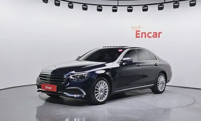 Mercedes-Benz E-Class · 2022 год