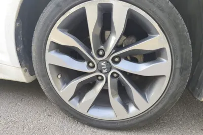 Kia K5 2015, 71300 км, за 5648 USD - фото 8