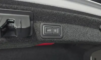 Audi A6 2023, 40923 км, за 22909.28 USD - фото 20