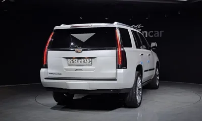 Cadillac Escalade 2019, 60708 км, за 65636.08 USD