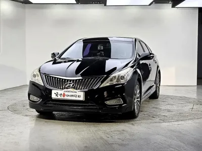 Hyundai Grandeur 2014, 250000 км, за 2073.72 USD