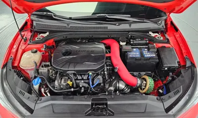 Hyundai Veloster 2018, 121296 км, за 6498.62 USD - фото 6