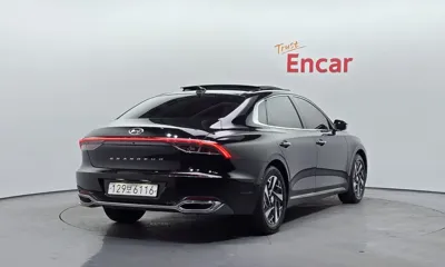 Hyundai Grandeur 2022, 68202 км, за 16381.71 USD