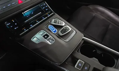 Hyundai Grandeur 2022, 68202 км, за 16381.71 USD - фото 9
