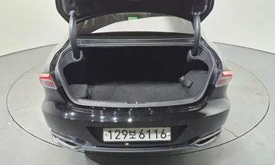 Hyundai Grandeur 2022, 68202 км, за 16381.71 USD - фото 20