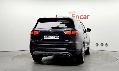 Kia Sorento 2018, 80598 км, за 10502.82 USD