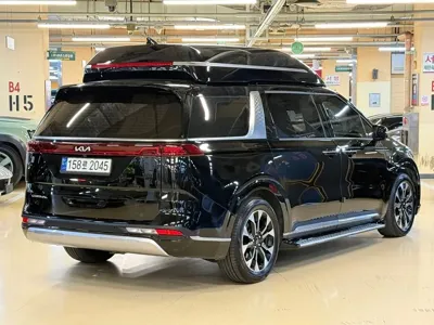 Kia Canival 2022, 117922 км, за 23442.07 USD
