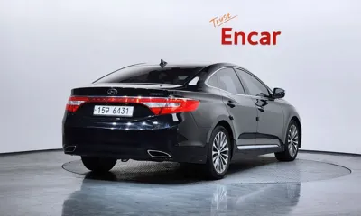 Hyundai Grandeur 2013, 100274 км, за 3371.23 USD
