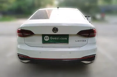 Volkswagen Lavida 2023, 39700 км, за 16092 USD