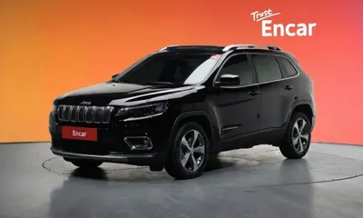 Jeep Cherokee · 2021 год