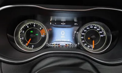 Jeep Cherokee 2021, 42599 км, за 12251.65 USD - фото 8
