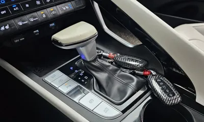Hyundai Avante 2023, 65398 км, за 11750.03 USD - фото 9