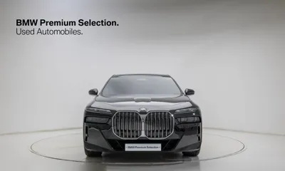 BMW 7-Series 2023, 63869 км, за 60456.33 USD