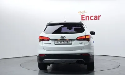 Hyundai Santafe 2014, 157901 км, за 5087.54 USD