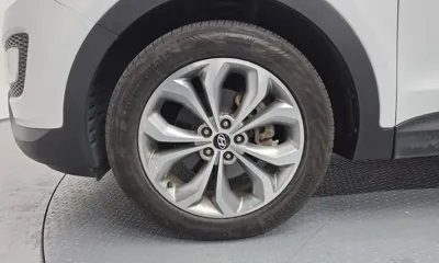 Hyundai Santafe 2014, 157901 км, за 5087.54 USD