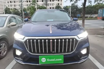 Hongqi HS5 2022, 46100 км, за 13251 USD