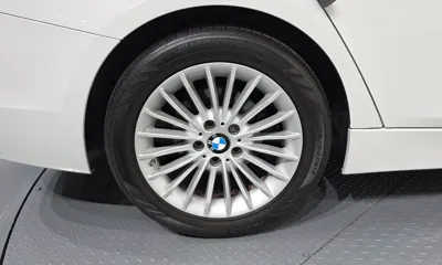 BMW 3-Series 2016, 98853 км, за 7877.12 USD