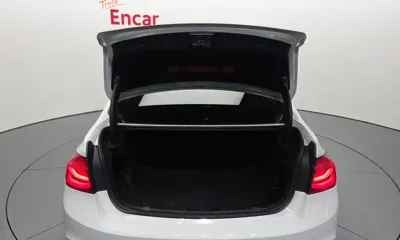BMW 3-Series 2016, 98853 км, за 7877.12 USD - фото 20