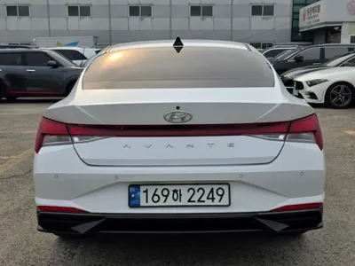 Hyundai Avante 2022, 45060 км, за 11093.61 USD - фото 6
