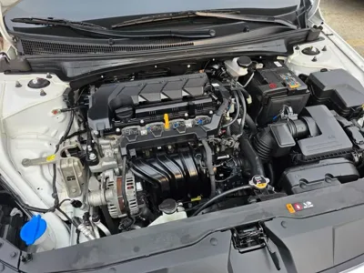 Hyundai Avante 2022, 45060 км, за 11093.61 USD - фото 20