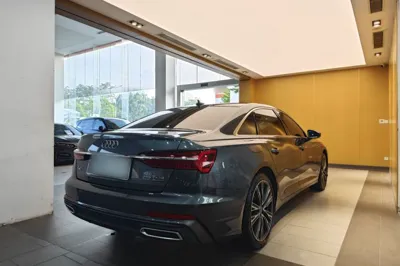 Audi A6L 2021, 62300 км, за 36801 USD - фото 32