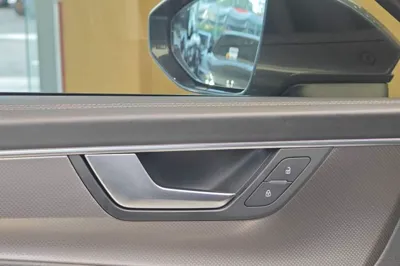 Audi A6L 2021, 62300 км, за 36801 USD - фото 47