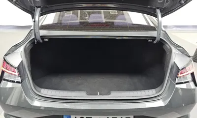Hyundai Avante 2021, 92819 км, за 11052.57 USD - фото 20
