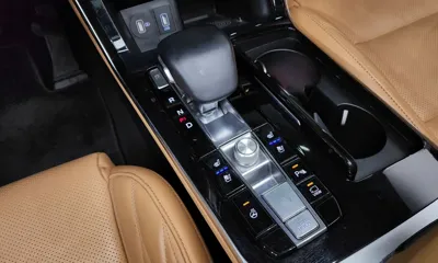 Kia K7 2020, 118577 км, за 11700.17 USD - фото 9