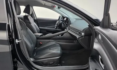 Hyundai Avante 2023, 58094 км, за 13651.43 USD - фото 26