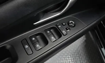 Hyundai Avante 2023, 58094 км, за 13651.43 USD - фото 31