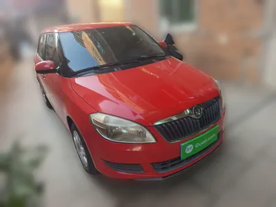 Skoda Fabia 2012, 117600 км, за 2886 USD - фото 3