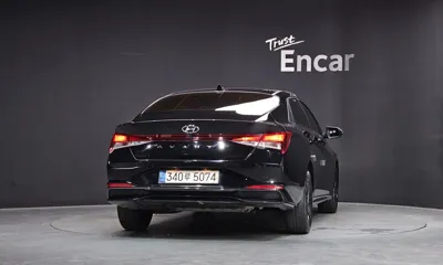 Hyundai Avante 2021, 87023 км, за 8205.33 USD