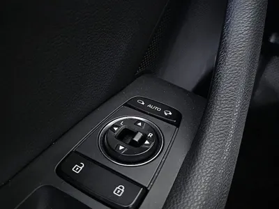 Hyundai Sonata 2016, 53563 км, за 5665.17 USD - фото 13