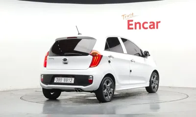 Kia Morning 2012, 103798 км, за 3100.21 USD