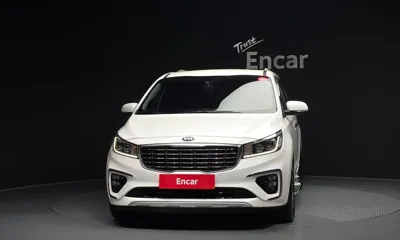 Kia Canival 2020, 53940 км, за 9915.4 USD